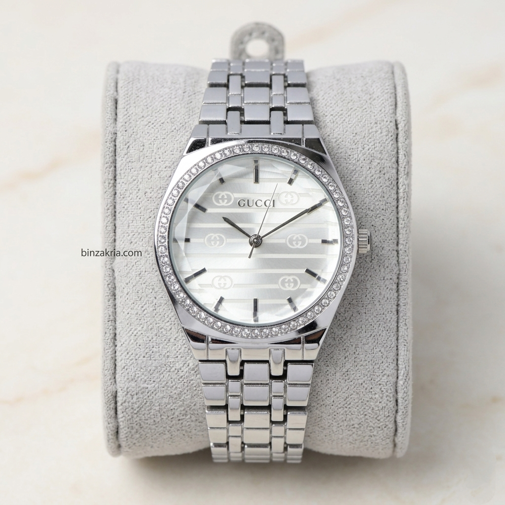 Gucci Women’s Analog Wrist Watch (BZ-SS08) – Silver Crystal Dial