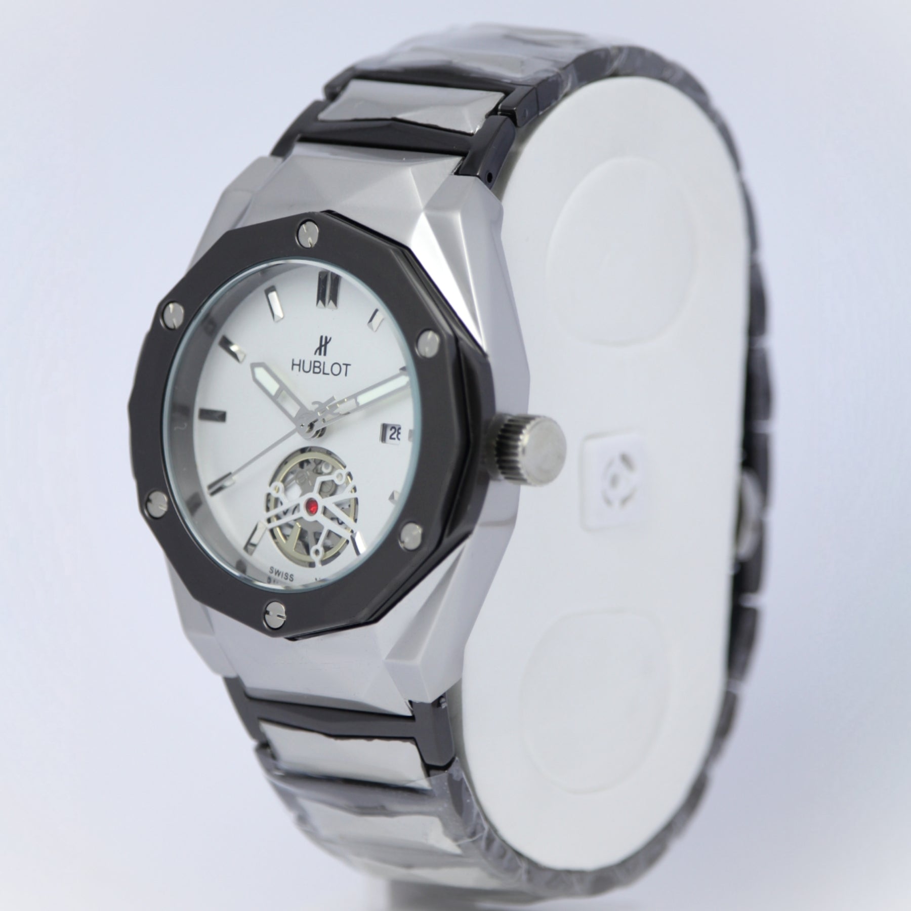 Hublot Classic Semi-Automatic Men’s Watch (BZ-ES05) – White Dial