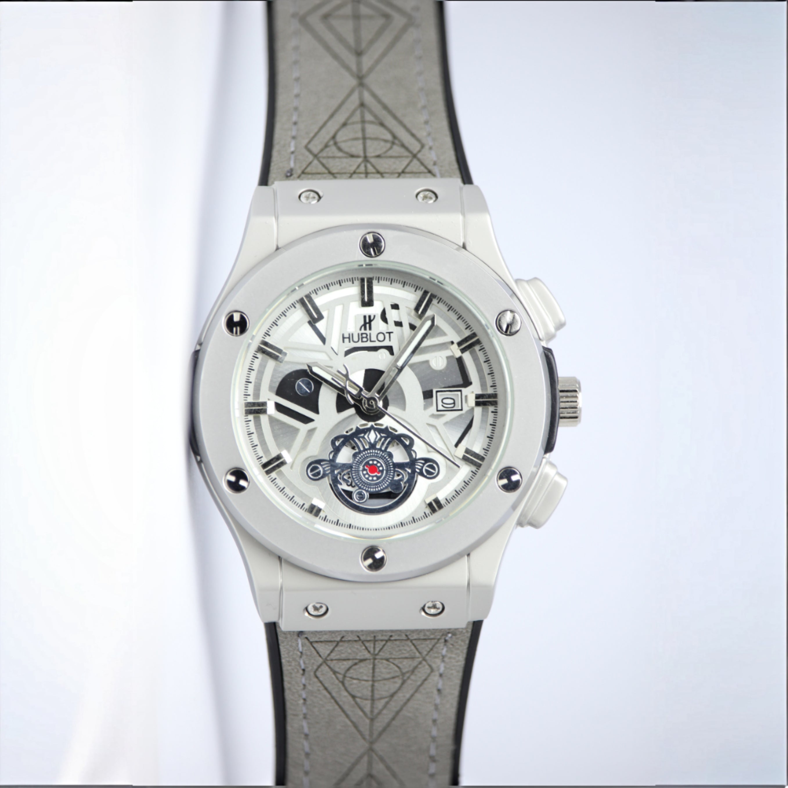 HUBLOT Men's Quartz Watch (BZ-FD01) - White Dial with Date