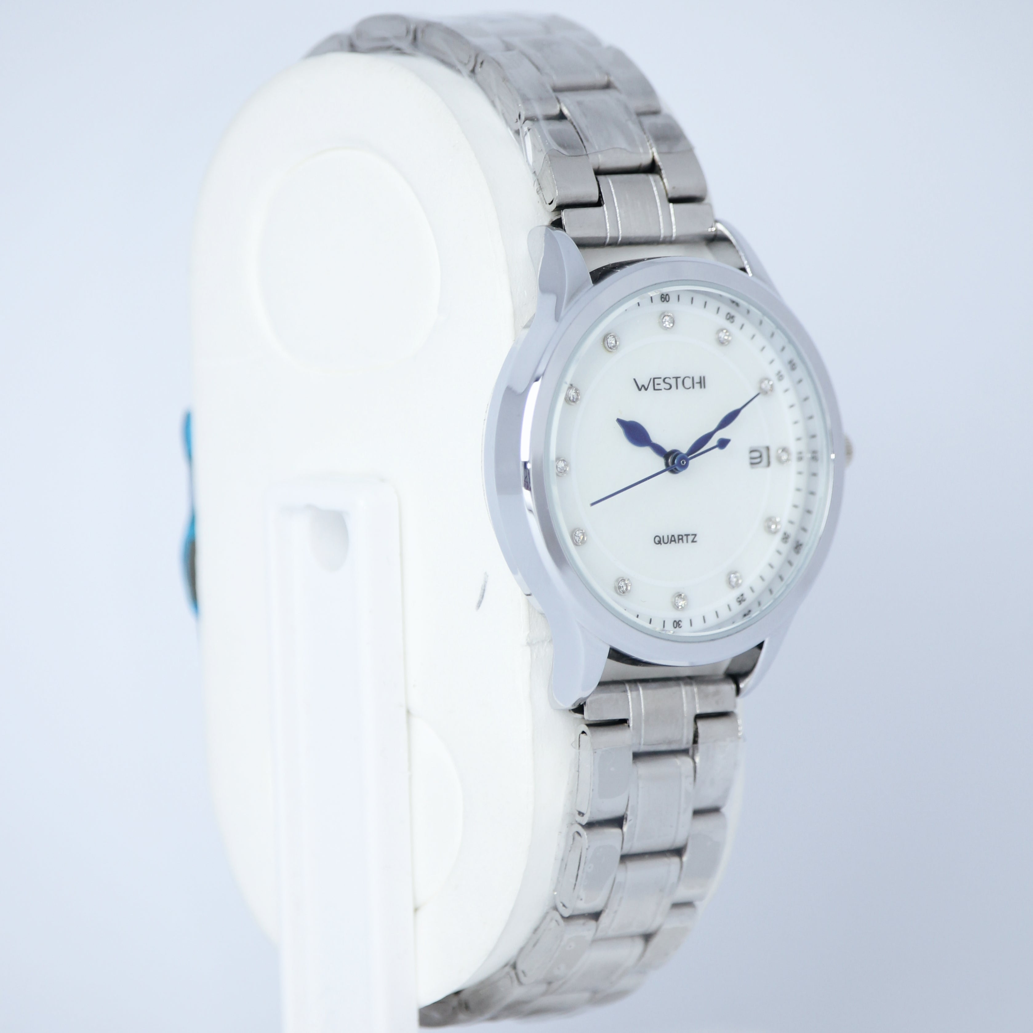 WESTCHI (BZ-SS02) Women's Elegant Quartz Watch – Silver Bracelet with Date Display