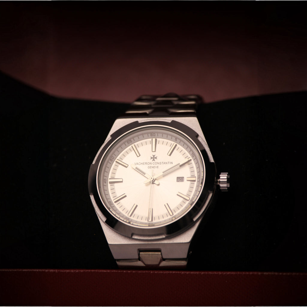 Vacheron Constantin Genève Semi-Automatic Men’s Watch (BZ-ES01) - Silver